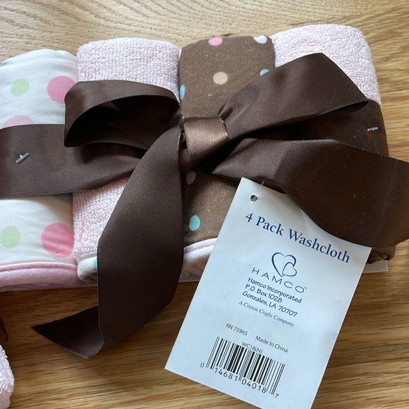 Baby Girl Bath Set - Picture 6 of 7